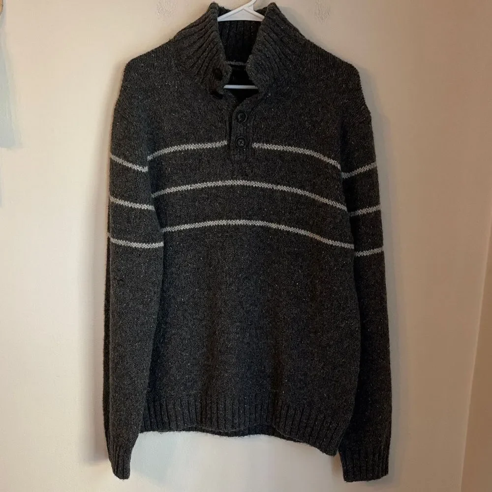 Banana Republic wool silk chunky button Mens Gray striped Sweater size large EUC